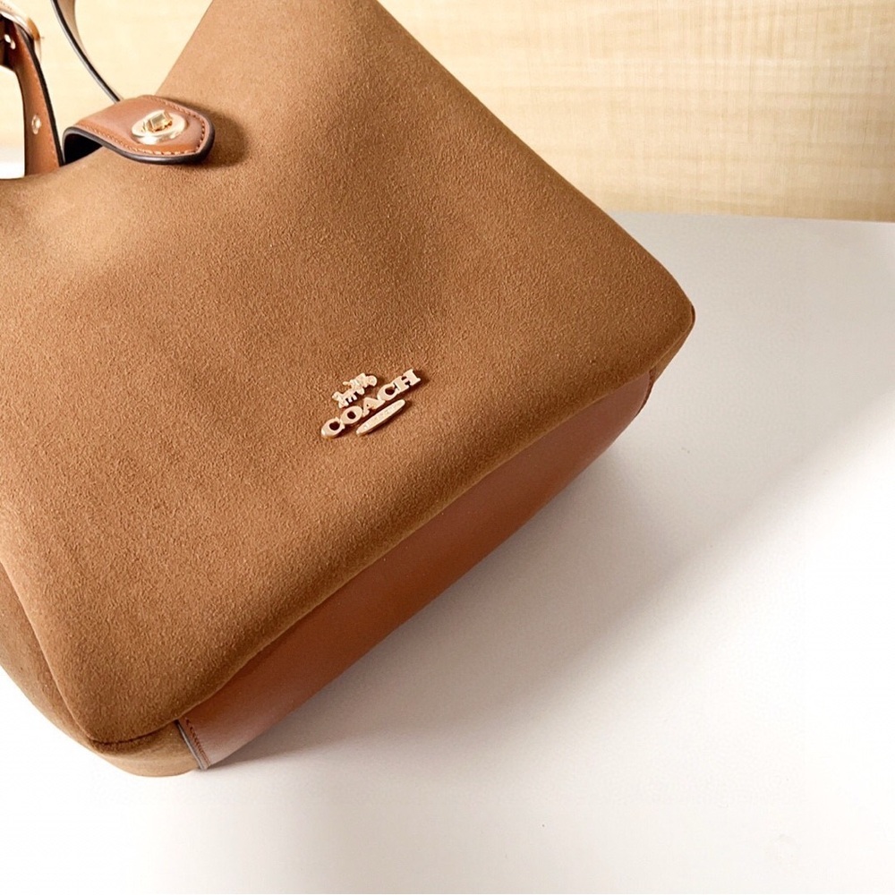 Coach Hadley Solid Hobo Multi-Way Crossbody & Handbag - Picture 5 of 7